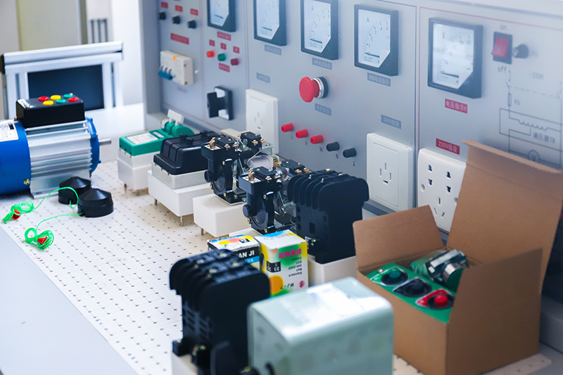 西安电工培训正规学校有哪些？get你的高阶电工PLC之路