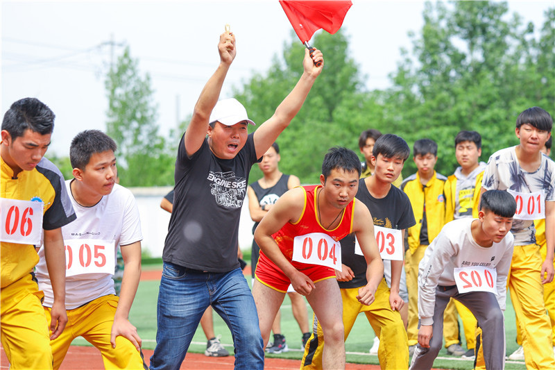  青春无畏 逐梦扬威--校园运动会16