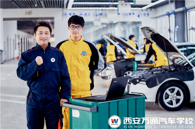 揭秘西安万通“四新”如何培养高端汽修技术人才？